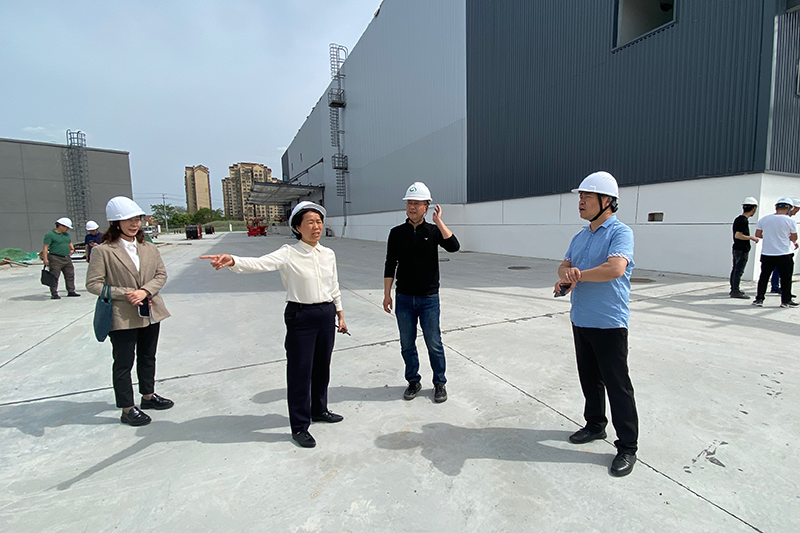 新都区副区长杨金华莅临皇家国际官网西南总部“慧金港”项